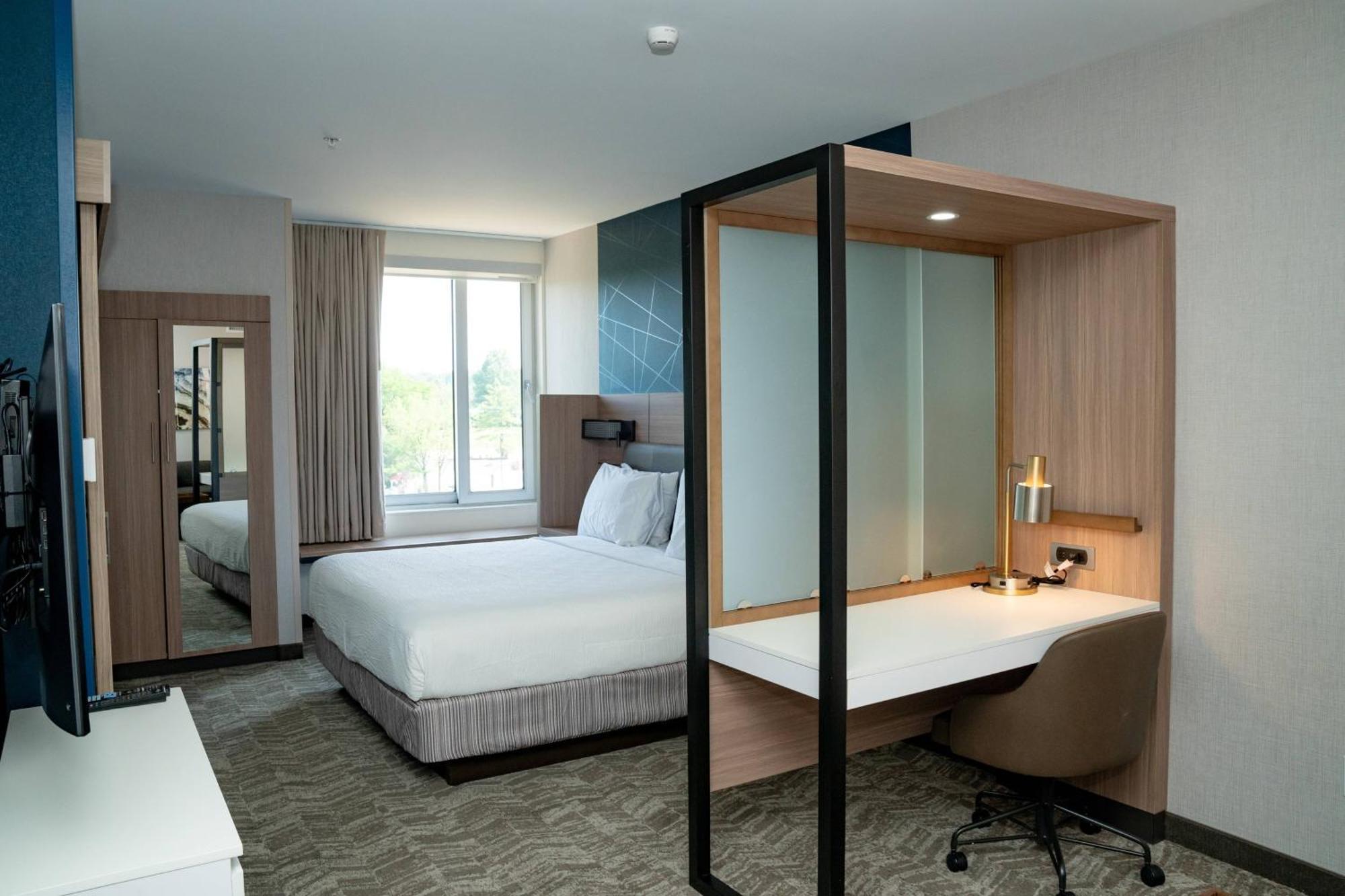 Springhill Suites By Marriott Woodbridge Exterior foto